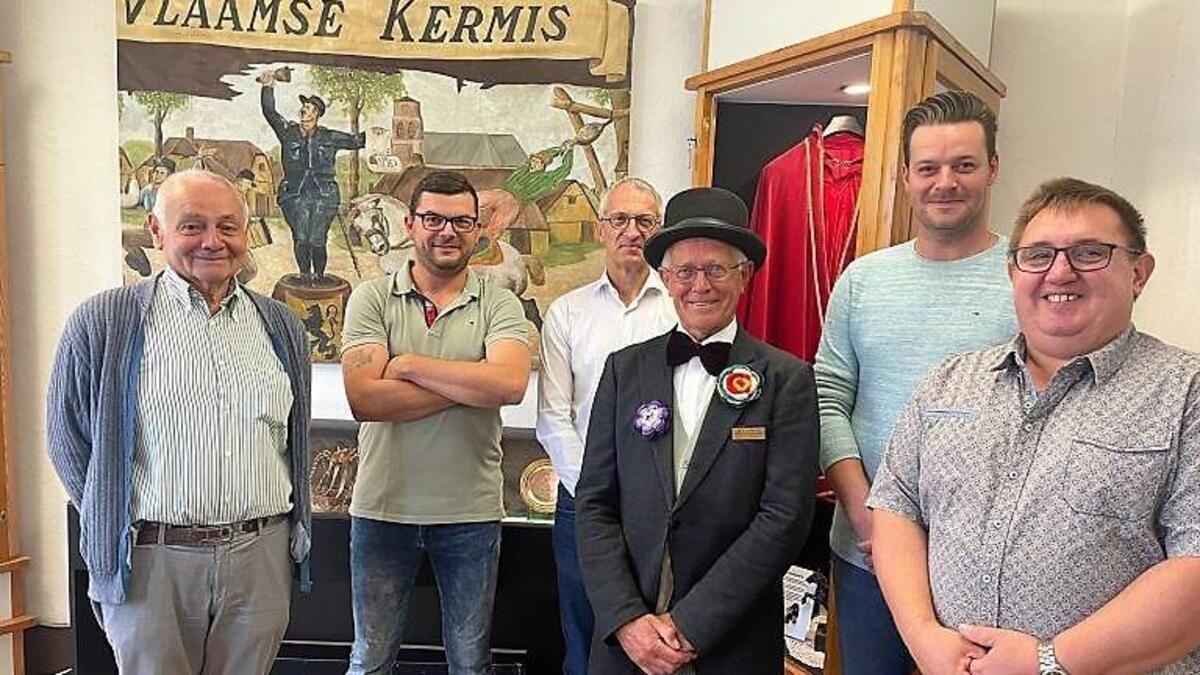 ex-voorzitter-polderbond-frans-de-schutter-schenkt-zijn-pitteleer-aan